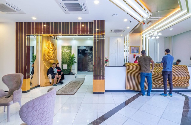 OYO Townhouse 156 Rose Hotel Apartments.