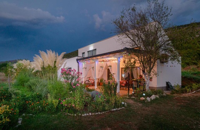 OZ - Obecana Zemlja Permaculture Homestead