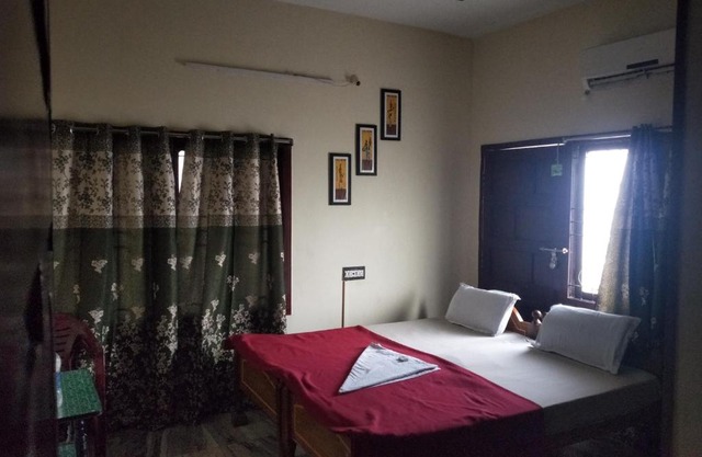 Padmavathi Guest House - vizag