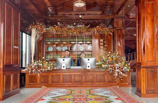 Paj Tawg Lag hotel