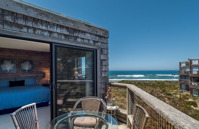 Pajaro Dunes Resort:3 Bedroom Top Floor Condo with Ocean Views!