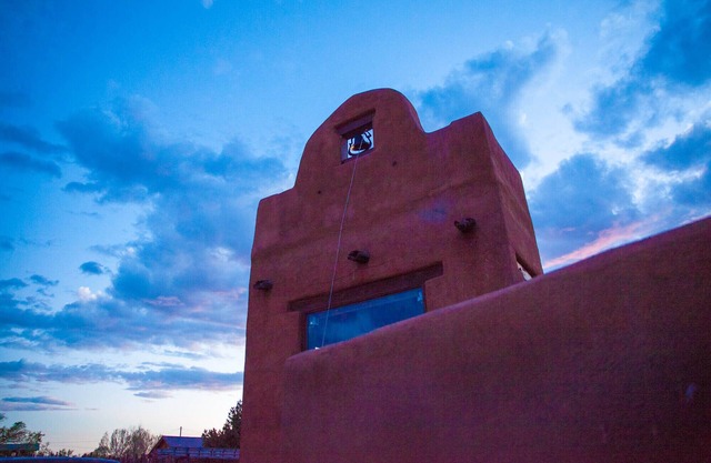Palace Of Miracles: Hot Tub, Lounge Spaces, +Casita, mtn views,5 courtyrds,6 FPs