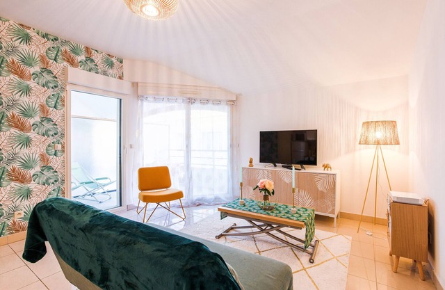 PALAIS LIBERTE IV AP4253 By Riviera Holiday Homes