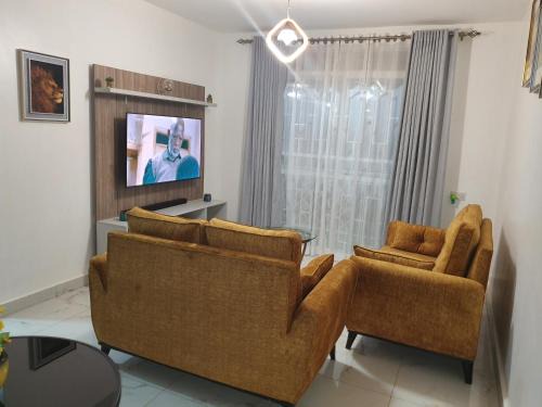 Palm and Emerald Homes