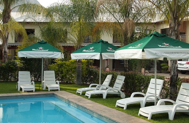 Palm Valley Inn