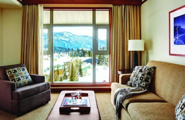 Pan Pacific Whistler Village Centre