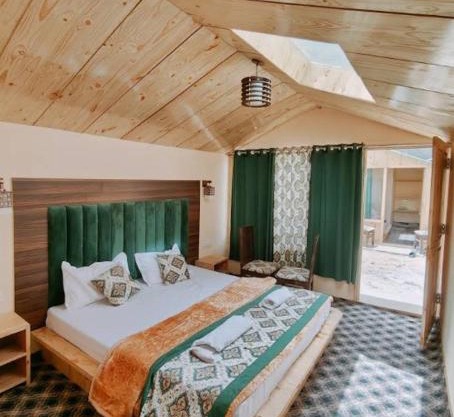 Pangong Tso Grand Lodge