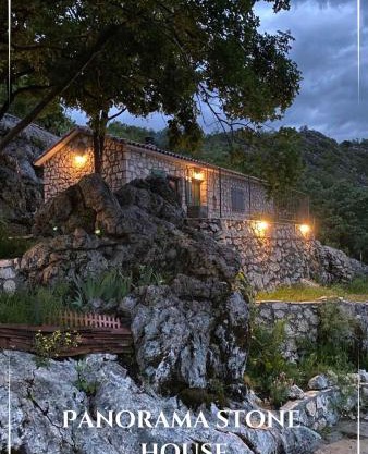 Panorama Stone Houses - Skadar Lake
