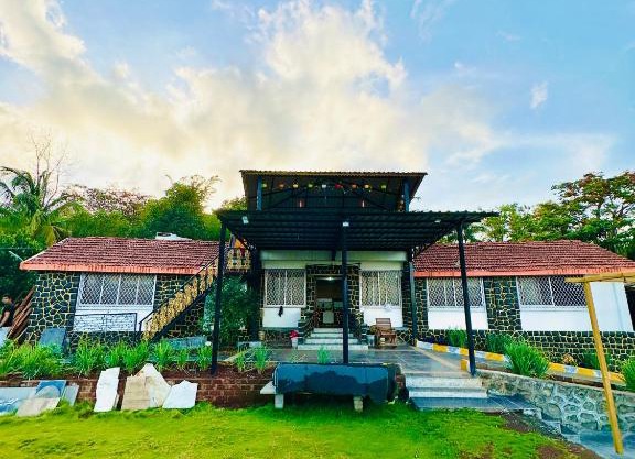 Panshet lake view villa by Maharashtra Camper’s