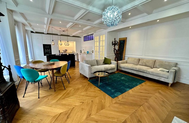 Paradis Chic - Renovated 2 Bed Apt in Paris