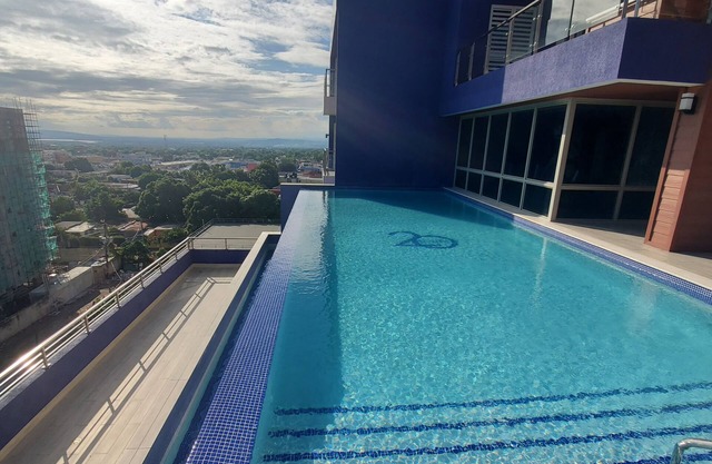 Paradise Haven at 20 South. Luxurious 1 bedroom apartment in safe complex.