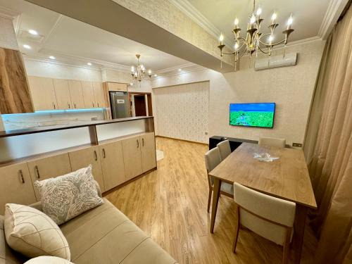 Park Azure 0550