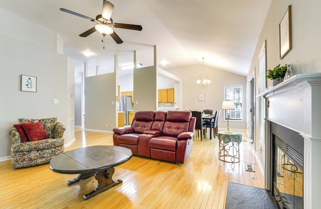 Park Village Home w/Pond: 6 Mi to Downtown Cary