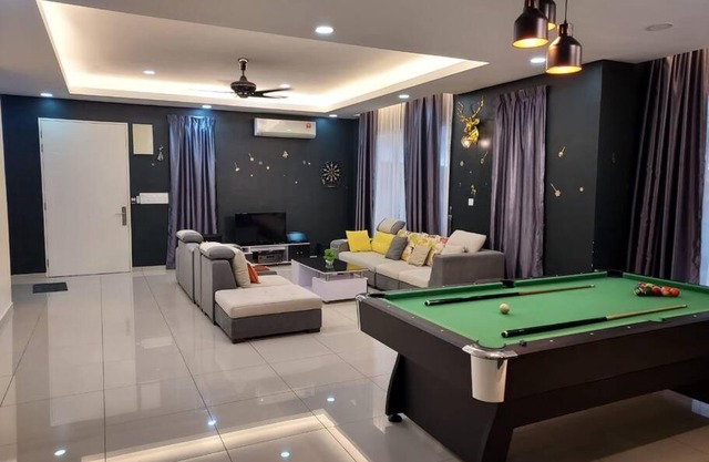 Party House Corner Lot Bandar Sri Sendayan Seremban