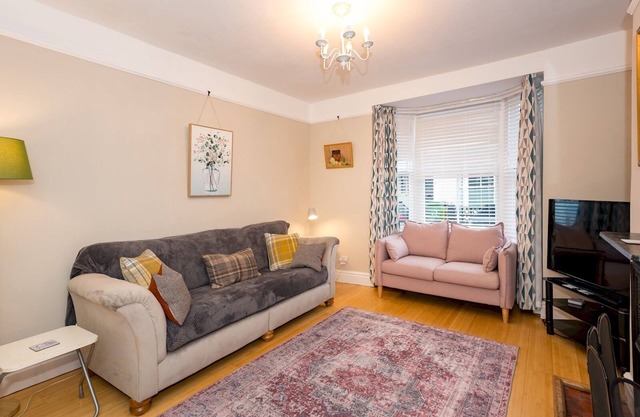 Pass the Keys | 3 Storey Townhouse