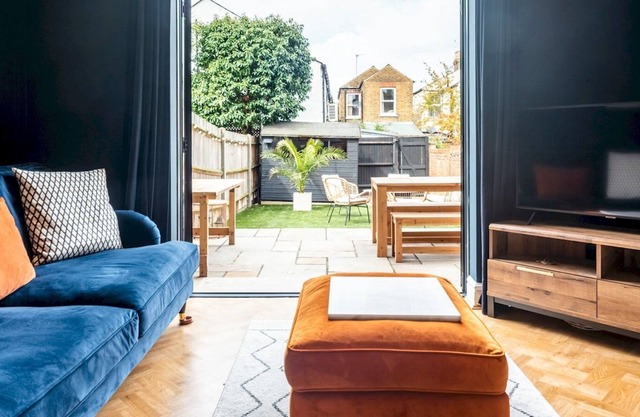 Pass the Keys | Family home with garden and free parking in Kingston