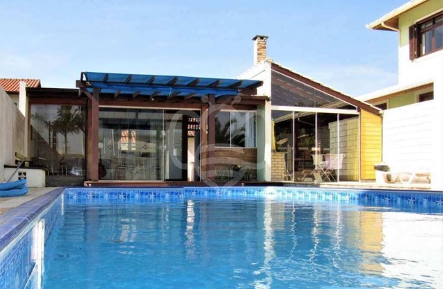 Peace and quiet with nature in a house with pool 2 km from the beach