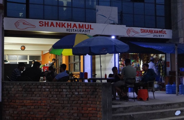 Peace, tranquillity and refresh apartment close to shankha park.