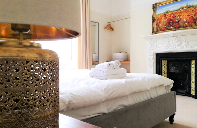 Peaceful & Pretty 2 Bedroom Flat Near Beautiful Clifton