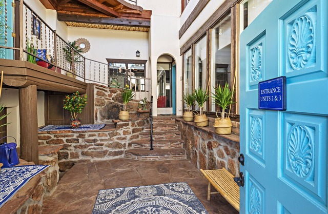 Peaceful & Quaint Guesthouse - 15 min to Santa Fe Plaza - Dog welcome!