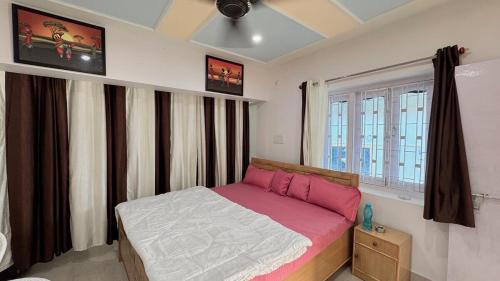 Peaceful Studio With Kitchen & Terrace 301