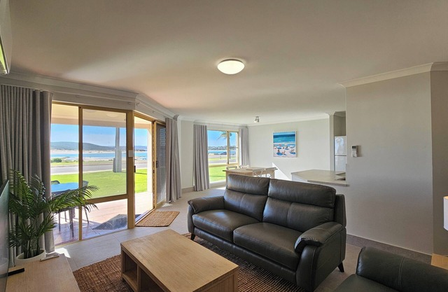 Pelican Shore Villa 3- Kalbarri, WA