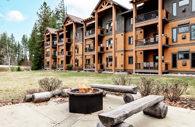 Penthouse 2 Bedrm Suncadia Condo