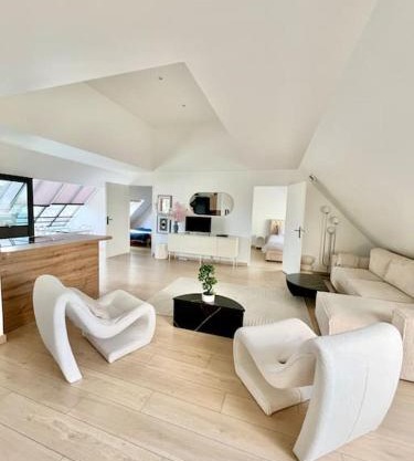 Penthouse 90m2 Terrace Parking 10m Paris Center