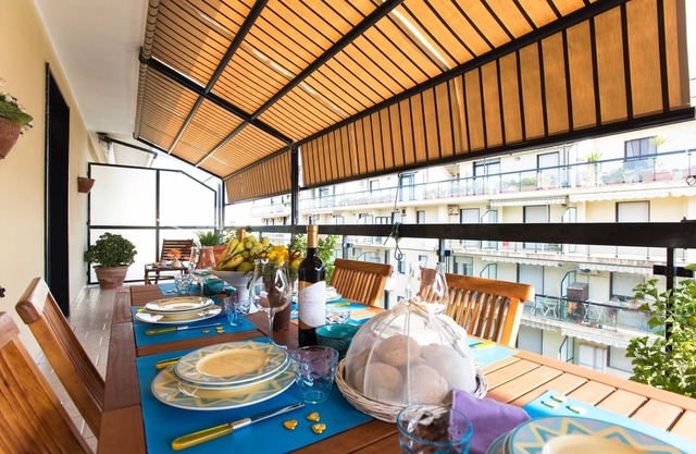 Penthouse sea view with large veranda near the beach, 3 bedrooms and 2 bathrooms