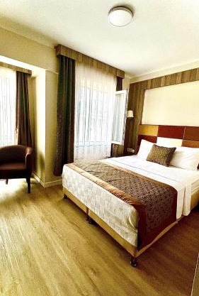 PERA ARYA Hotel