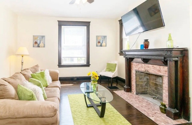Perfect Historic Cincinnati Getaway Near Downtown!