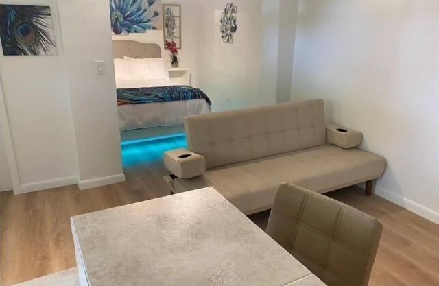 Perfect studio apartment for 2!