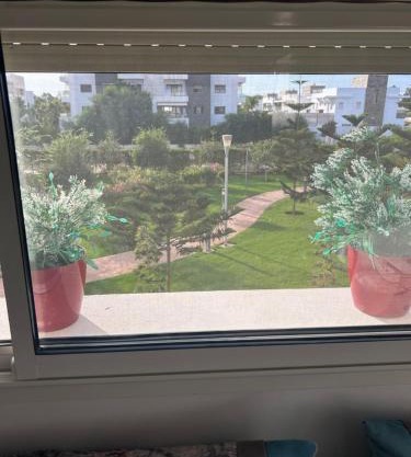 Perla Saidia, Appartement F2, Idéal pour une famille, Plage à 5min à pied, Piscine en travaux