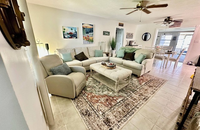 Pet-Friendly Canal Home in Sebring – Easy Access to Lake Jackson!