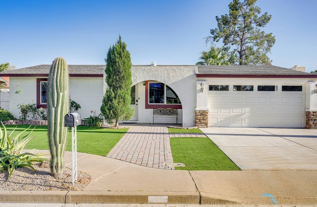Pet-Friendly Home w/Pool Access & Yard in Mesa