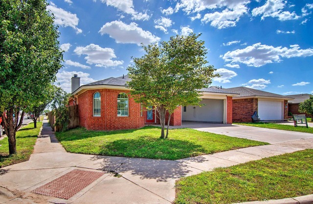 Pet-Friendly Lubbock Home w/Yard - 6 Mi to TTU