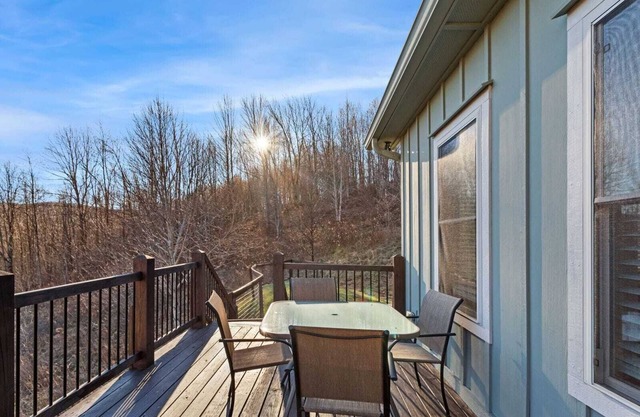 Pet-Friendly Retreat with Modern Amenities