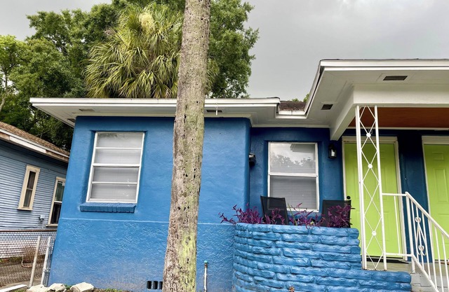 Pet Friendly! TWO KING SIZE BEDS, Fire Stick - Sunshine Bay Retreat Awaits!n