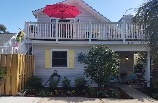 PET & GOLF CART FRIENDLY.SHORT WALK TO OCEAN DRIVE