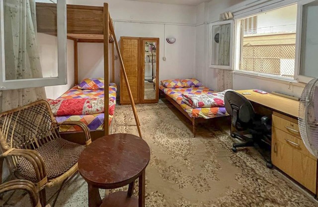Pete's Hostel for girls