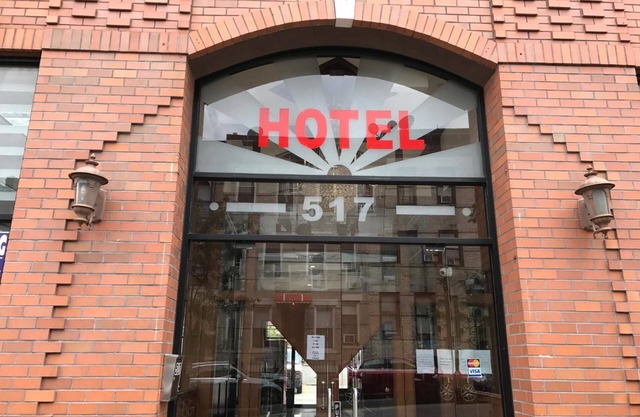 Phoenix Hotel