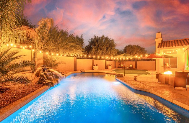 Pick Me! Family/Senior Friendly Single Level w/FREE Heated Pool, Spa, Billiards