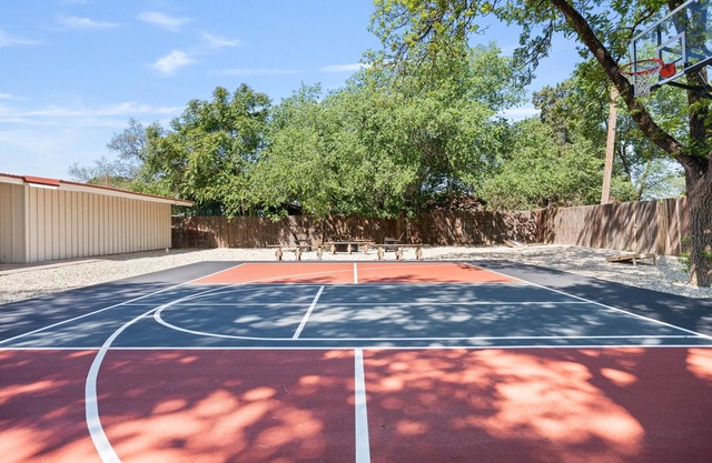Pickleball Court House Close to Tech and Hospitals