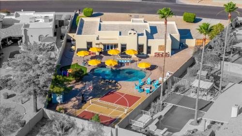 Pickleball & Mini Golf Karaoke Game Room