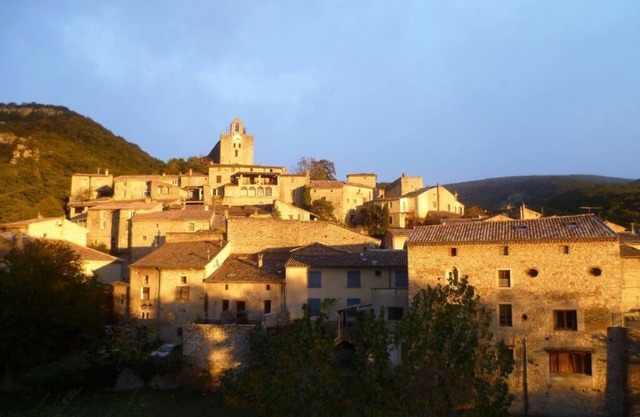 Picturesque ProvencaleDrome Stone Built Riverside House In Historic Roman Villag