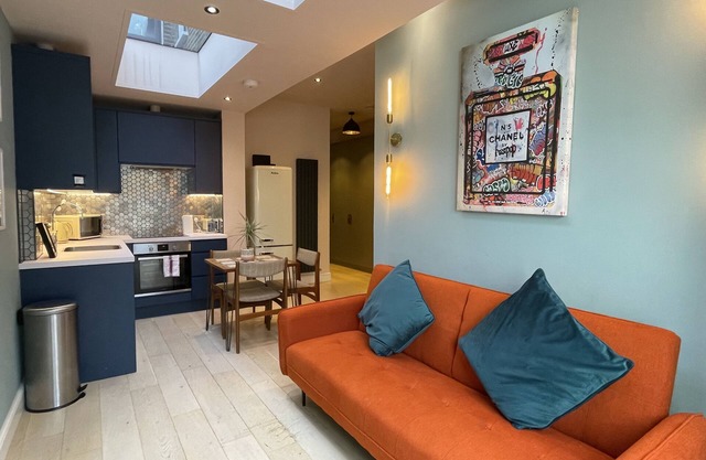 Pillow Menu! 1 Bed Garden Flat Finsbury Park