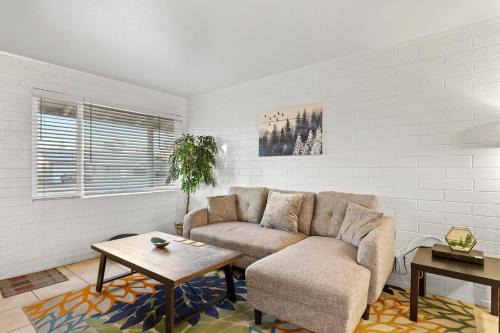 Pinchot Uno - Old Town Scottsdale