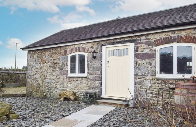 Pipistrelle Cottage - UK34447