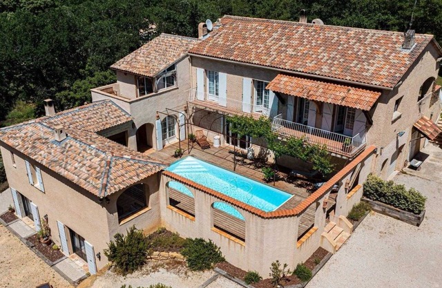 Piscine Chauffée Privée - Parc Régional Naturel St