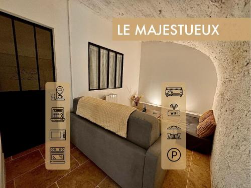 Place de parking au pied du logement - spacieux et atypique